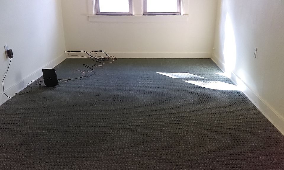 2nd image of 237 Shadyhill Rd