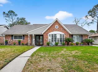 5743 Warm Springs Rd, Houston, TX 77035