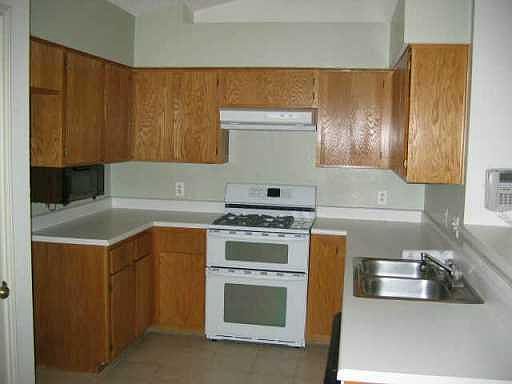 3rd image of 10608 Carovilli Dr