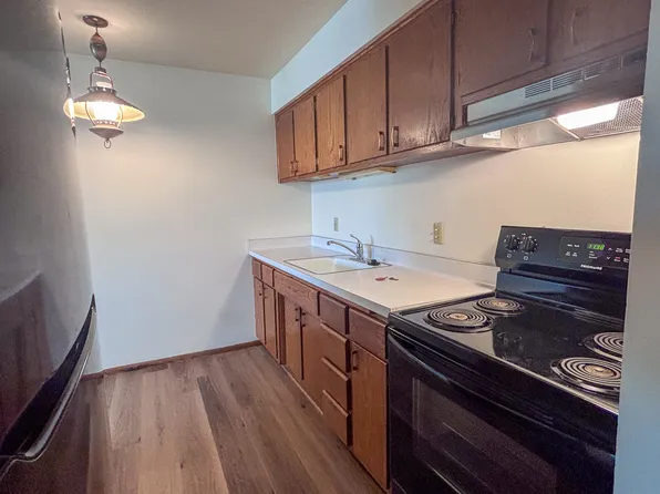 905 Oak Ave APT 106, Tomah, WI 54660