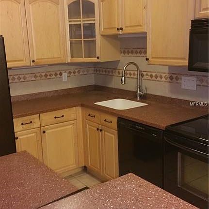 3rd image of 6006 Laketree Ln APT M