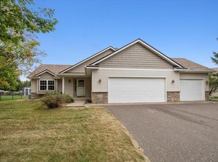 5439 129th St N, Hugo, MN 55038