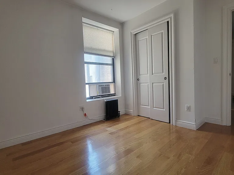 500 W 110th St #6C — Photo 13
