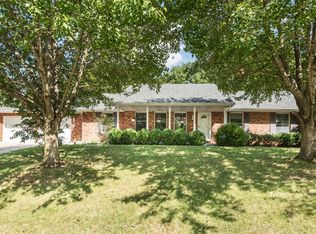 205 S Capistrano Dr, Jefferson City, MO 65109