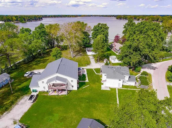 4479 E Shore Dr, Bremen, IN