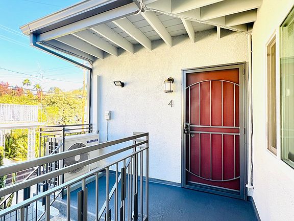 4th image of 321 Lincoln Ave APT 5