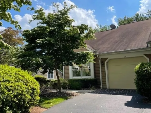 24 Eton Ct, Bedminster Twp., NJ 07921