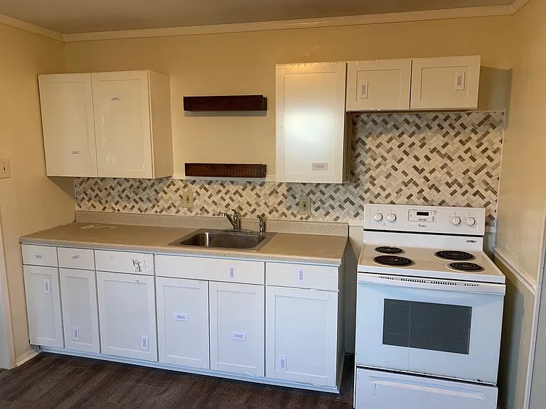 450 Cedar Dr — Photo 4