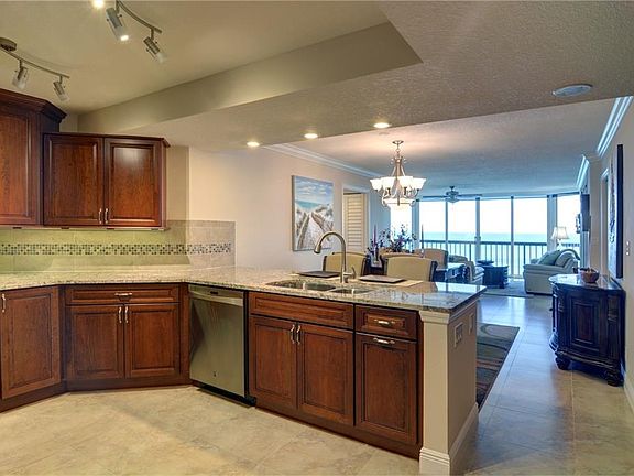 4th image of 9550 S Ocean Dr APT 1306