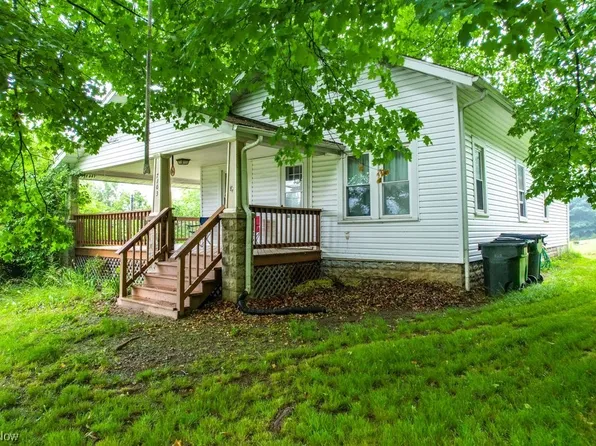 7103 Infirmary Rd, Ravenna, OH 44266