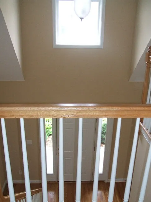 4 bed, 3.5 bath, 2300 sqft, $3,350 — Photo 4