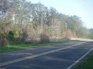 1354 Wilson Rd, Pilot Mountain, NC 27041