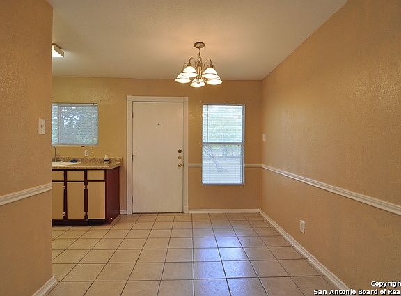 5th image of 5311 Little Creek St