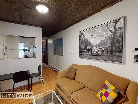 2nd image of 212 E 45th St #2B