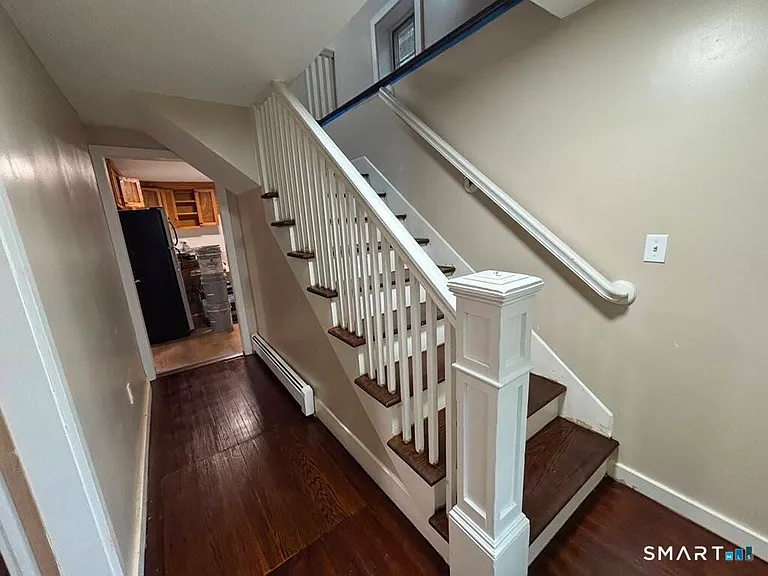 5 Seminary Rd — Photo 9