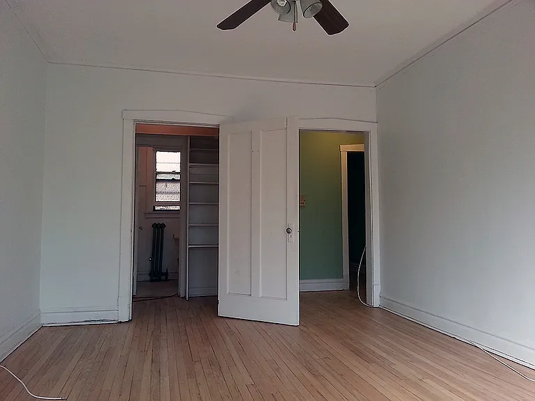 2904 N Seminary Ave #2 — Photo 4