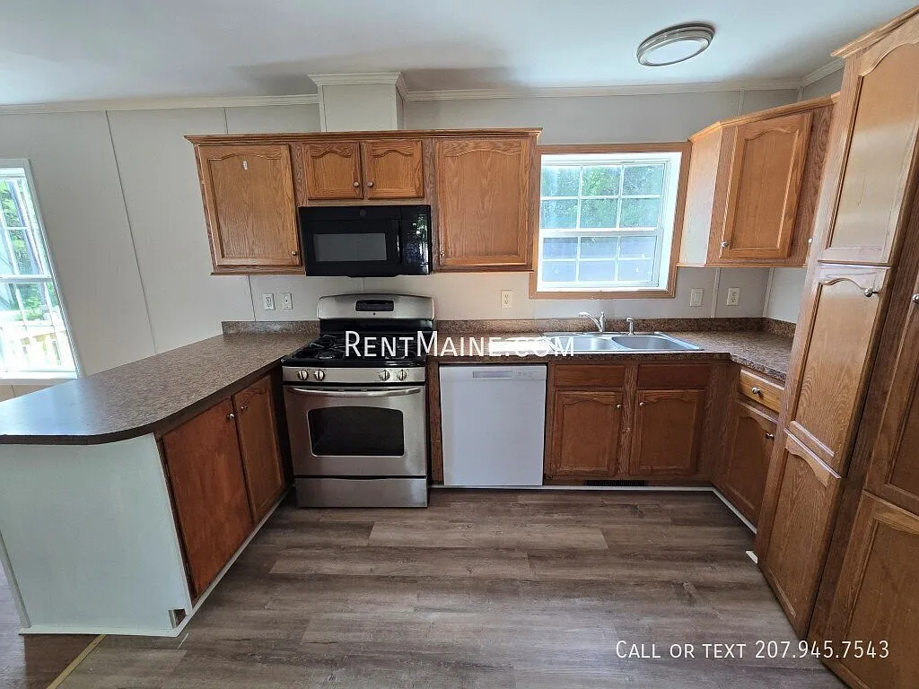 3 bed, 1064 sqft, $1,250 — Photo 3