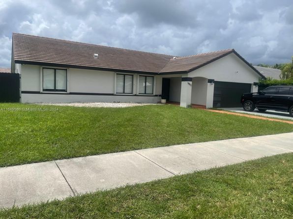 14862 SW 169th Ln, Miami, FL 33187