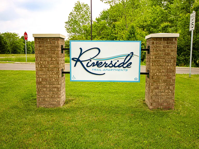 Riverside Trail Apartments — Photo 1