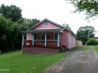401 Clay St, Rogersville, TN 37857