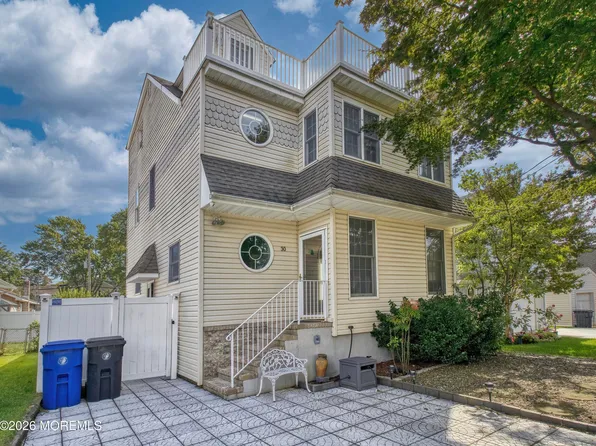 30 Gladney Avenue, Toms River, NJ 08753