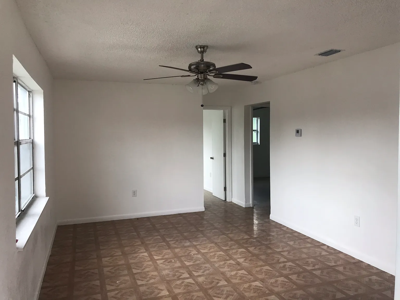 426 Northwest 13th Street - 1 — Photo 3
