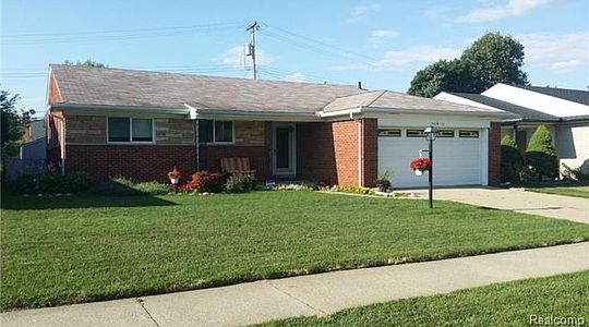 1st image of 26816 Wilson Dr