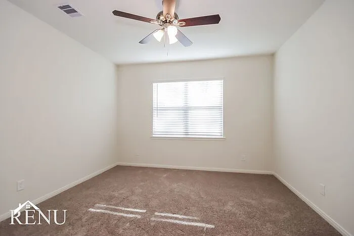 10458 Sweetwater Creek Dr — Photo 16