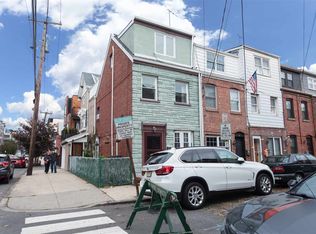 32 Willow Ter, Hoboken, NJ 07030