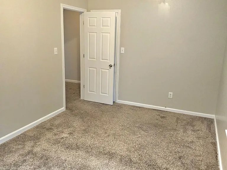 152 S Fairfield Dr — Photo 25