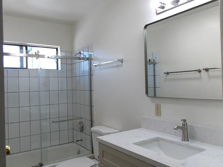 620 S Sierra Vista Ave #620B — Photo 13