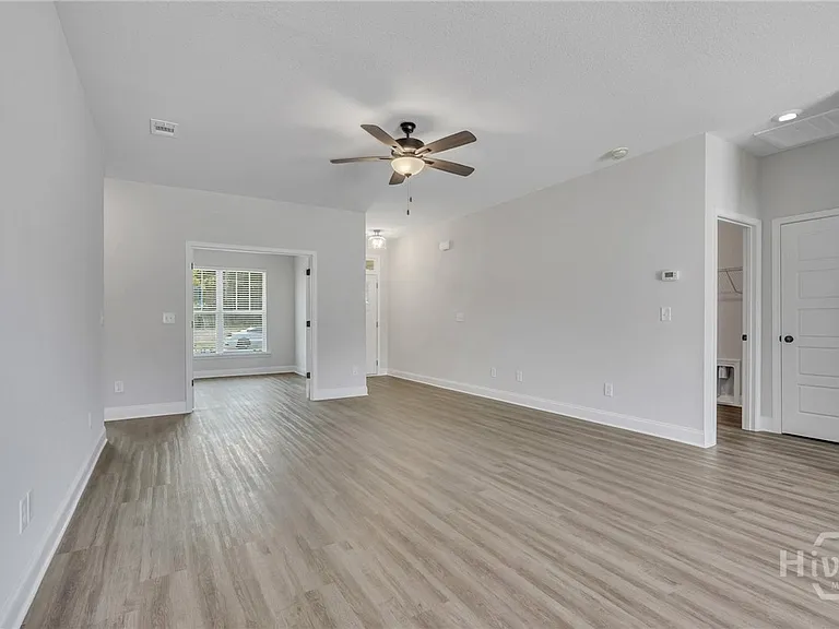 336 Crosswinds Dr — Photo 7