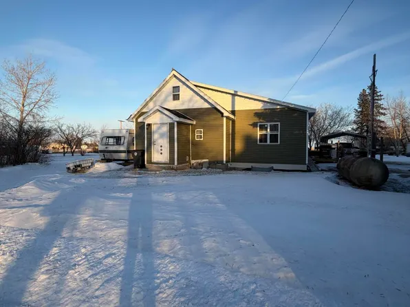 604 Robin St, Columbus, ND 58727