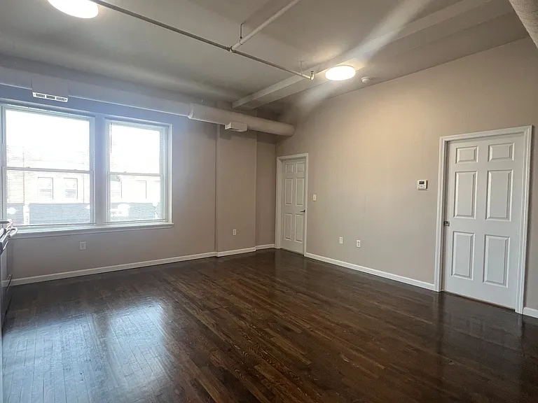 Esser Lofts — Photo 26