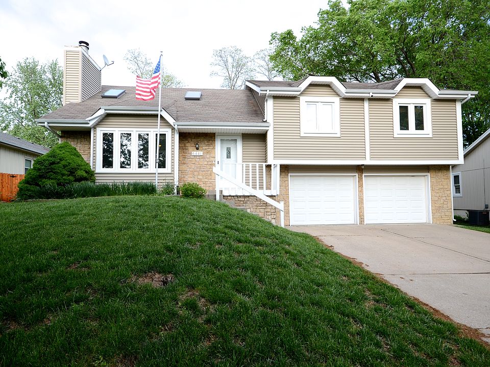 1st image of 6441 N Amoret Ave
