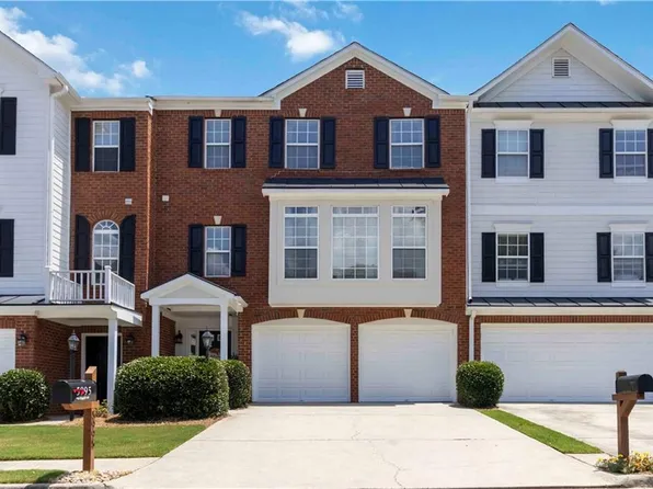 5995 Turfway Park Ct, Sugar Hill, GA 30518