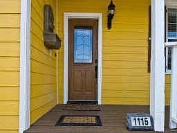 4th image of 1115 Avenue M