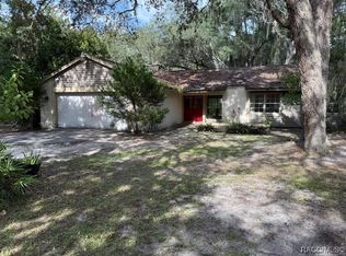 7283 S Withlapopka Dr, Floral City, FL 34436