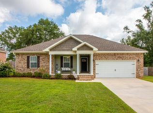 209 Tiffany Dr, Dothan, AL 36301