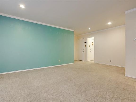 3rd image of 11124 Valleydale Dr #A
