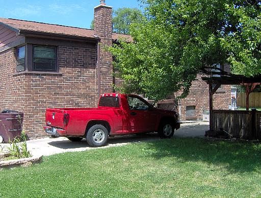 2nd image of 7050 W 75th St