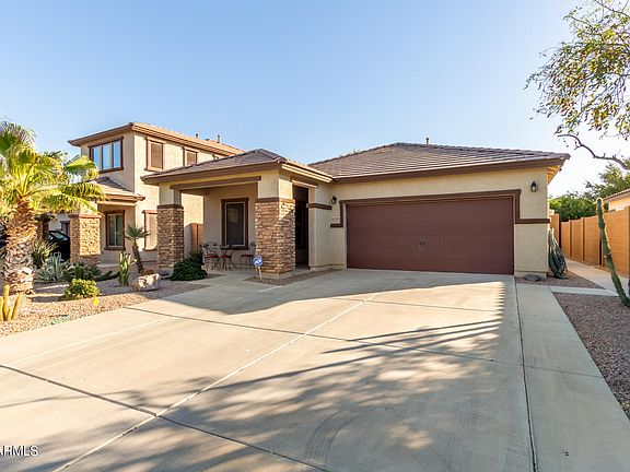 2nd image of 42581 W Lucera Court