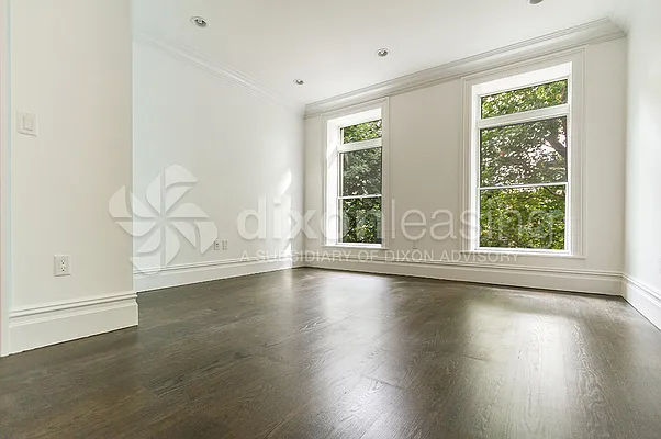 Rented by Dixon Advisory USA Inc. | media 23