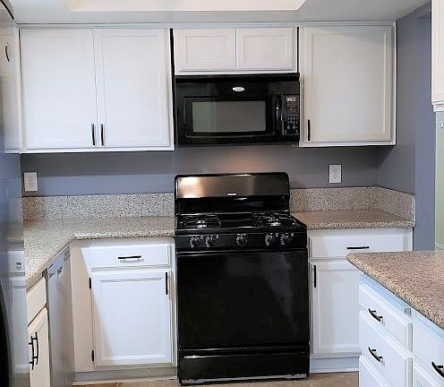 5th image of 5216 Harmony Ave