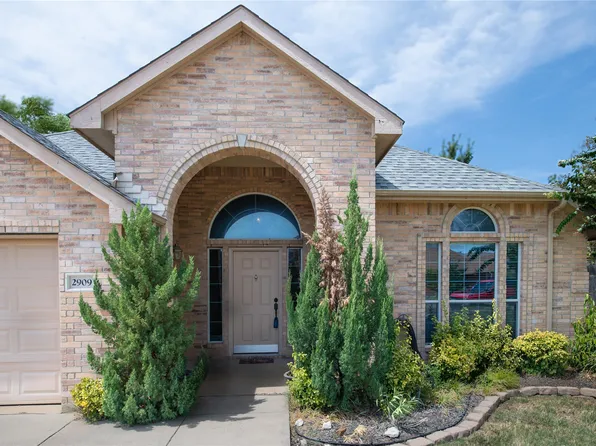 2909 Stockton St, Denton, TX 76209