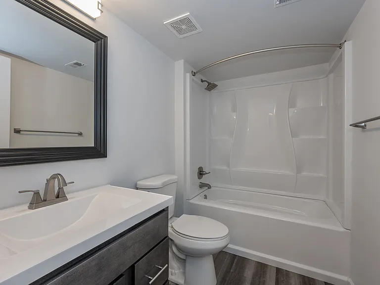 Ivy Hills Living Spaces — Photo 85