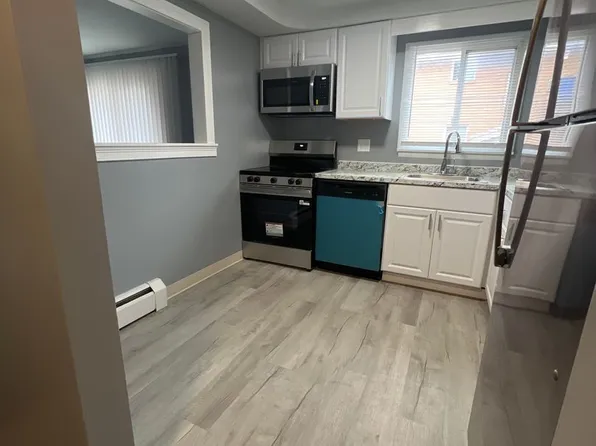 132 Polk Street, 132 Polk St APT 4, Syracuse, NY 13224