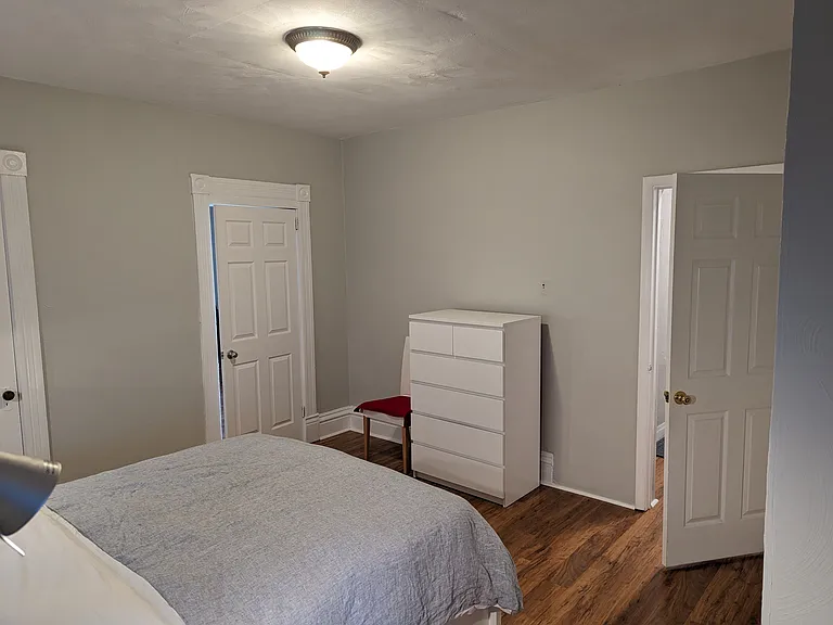 621 Kirtland St — Photo 16