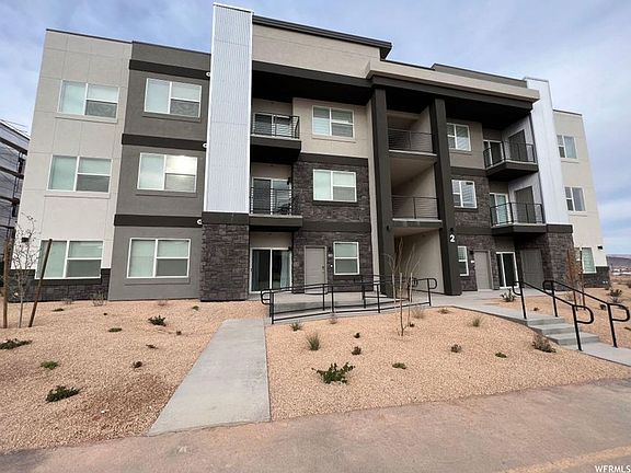 2nd image of 5801 S Garnet Dr #2-102