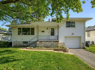 5822 Ruggles St, Omaha, NE 68104